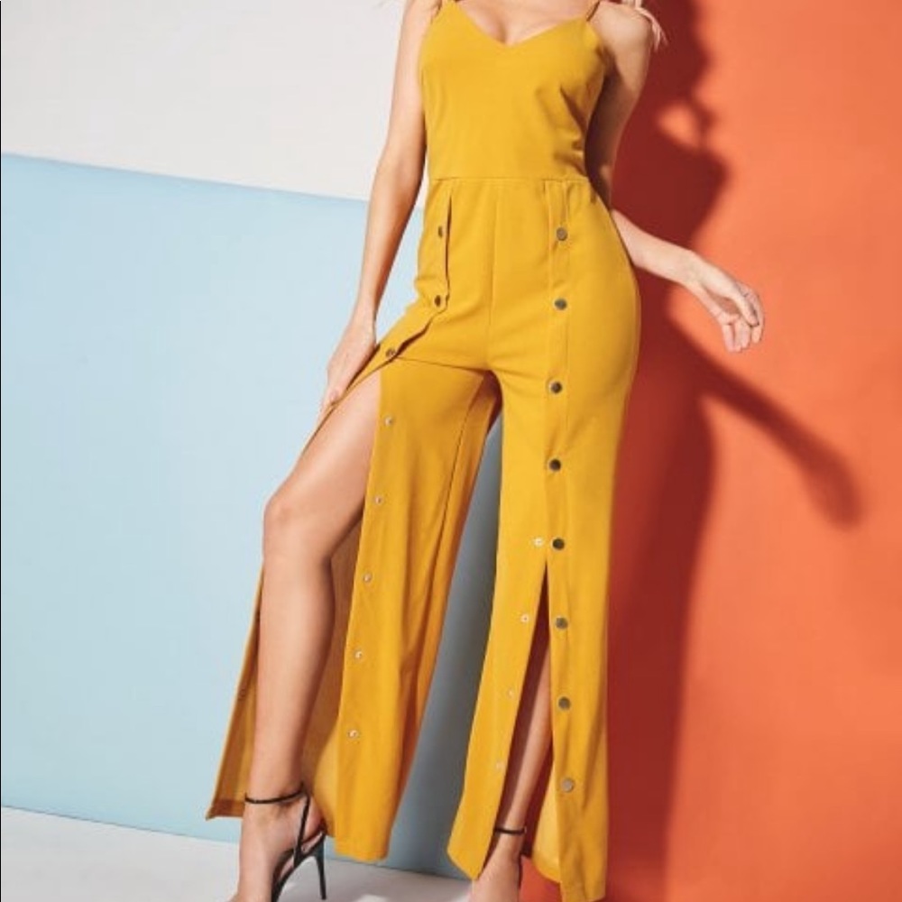 Jumpsuit - Picture 1 of 6
